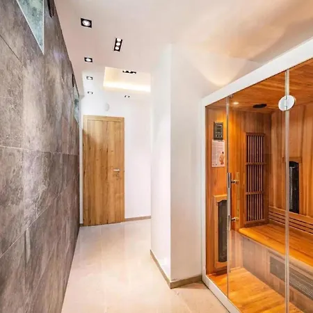 Alpha - Four Bedroom With Swimming Pool Villa