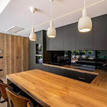 Alpha - Four Bedroom With Swimming Pool Villa *