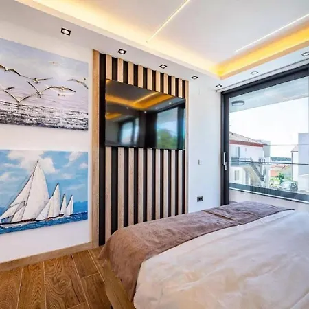Alpha - Four Bedroom With Swimming Pool Villa