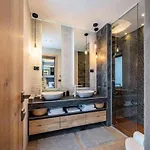 Alpha - Four Bedroom With Swimming Pool Villa Rab Town